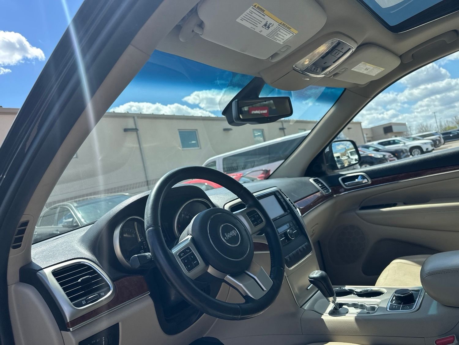 Used 2011 Black Jeep Limited image 13