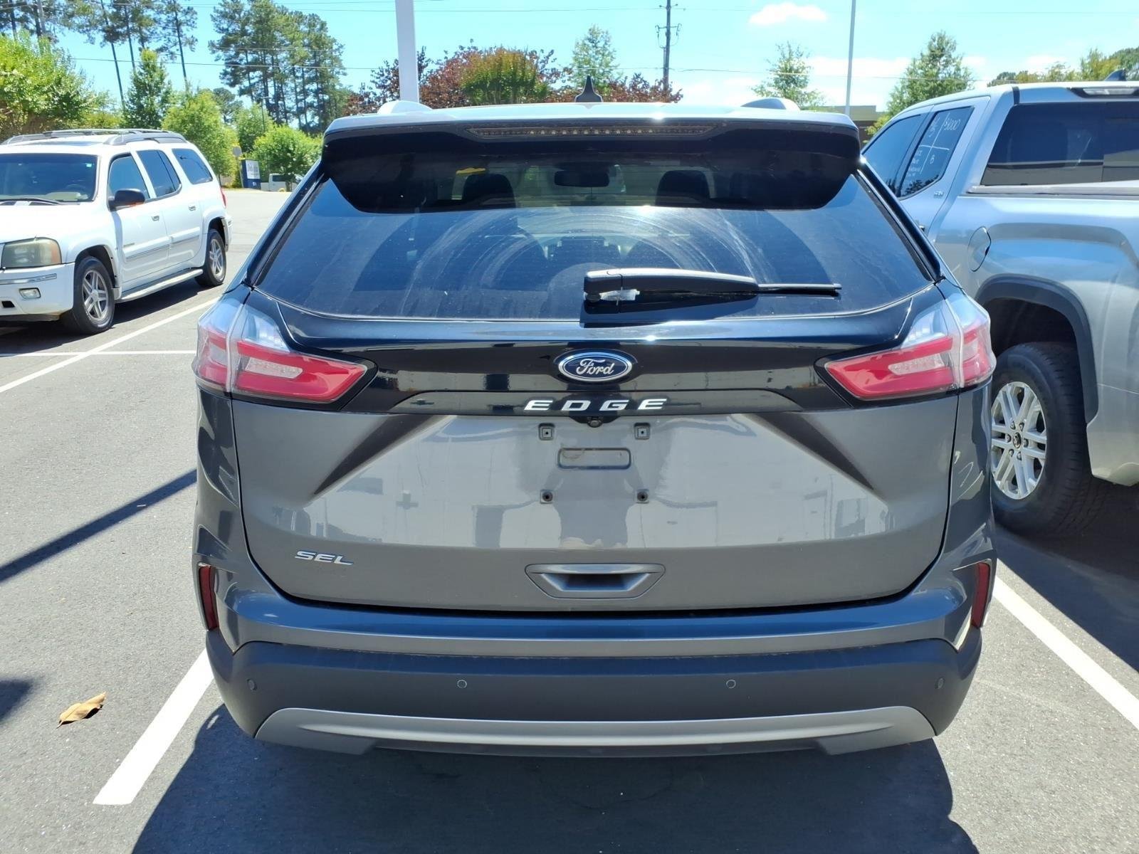 Used 2021 Carbonized Gray Metallic Ford SEL image 4