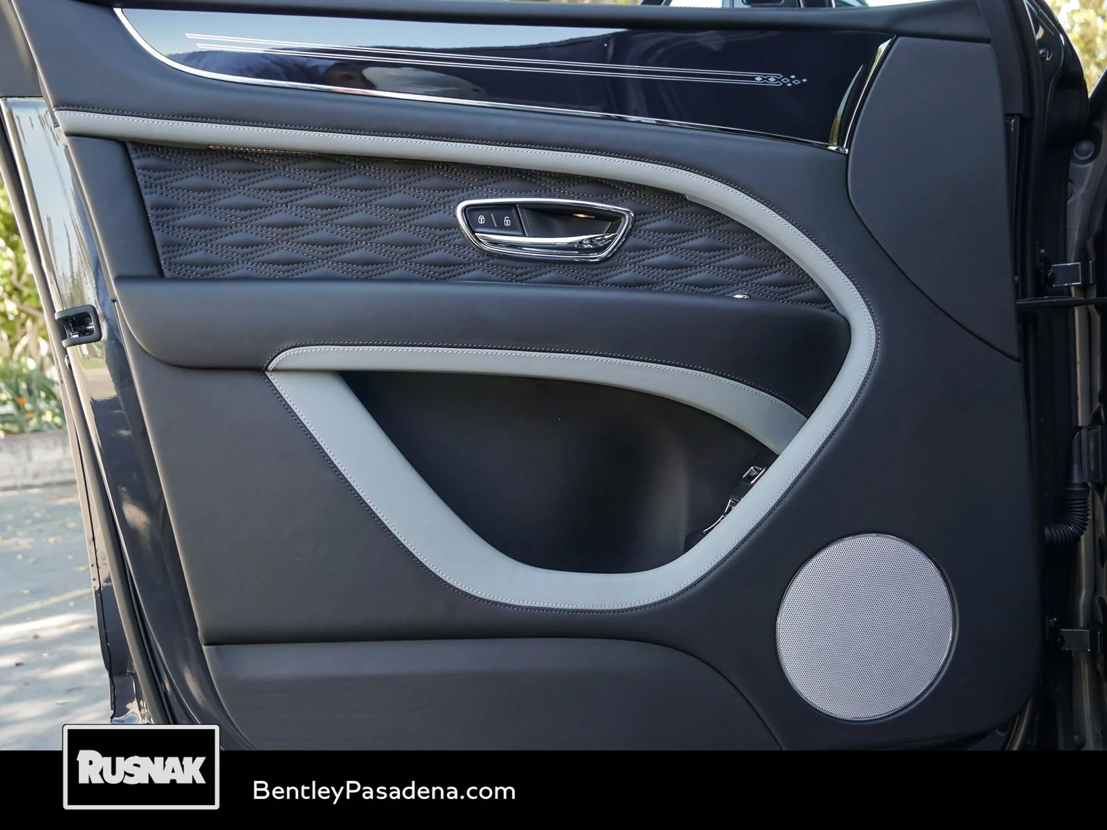 2026 Bentley Bentayga Speed - Photo 28