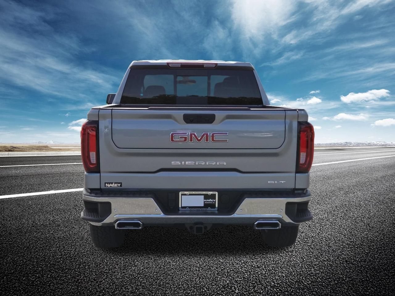 2026 GMC Sierra 1500 SLT - Photo 19