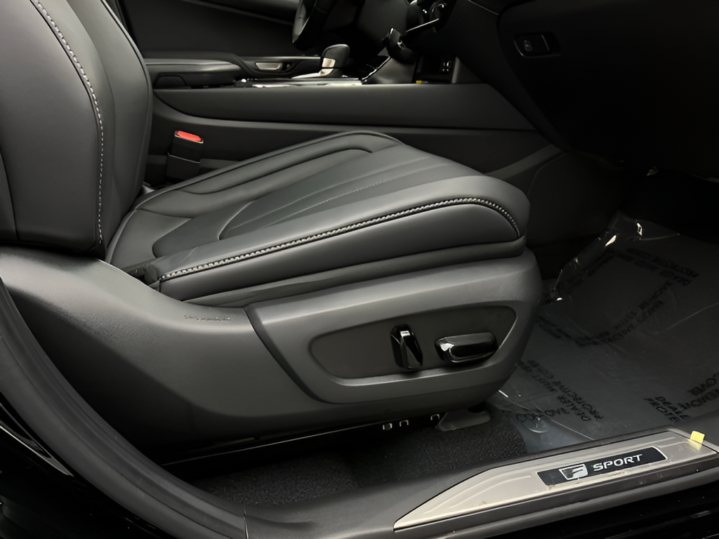 Used 2023 Obsidian Lexus 350 F SPORT Handling image 12
