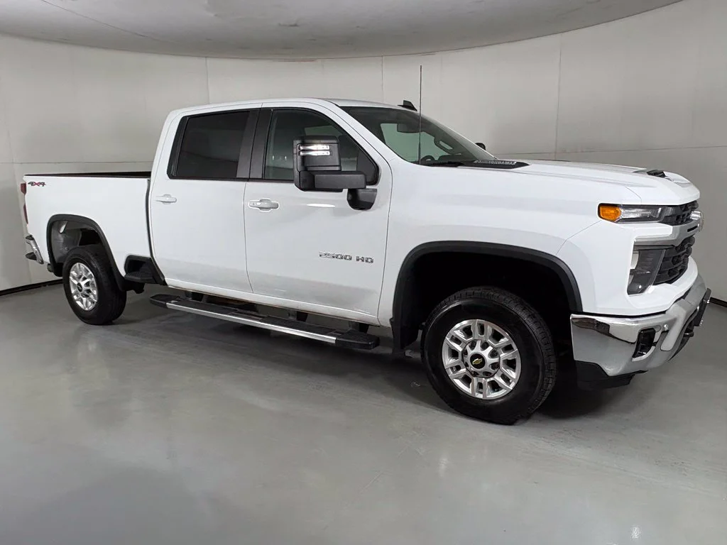 Certified Used 2025 White Chevrolet LT image 11