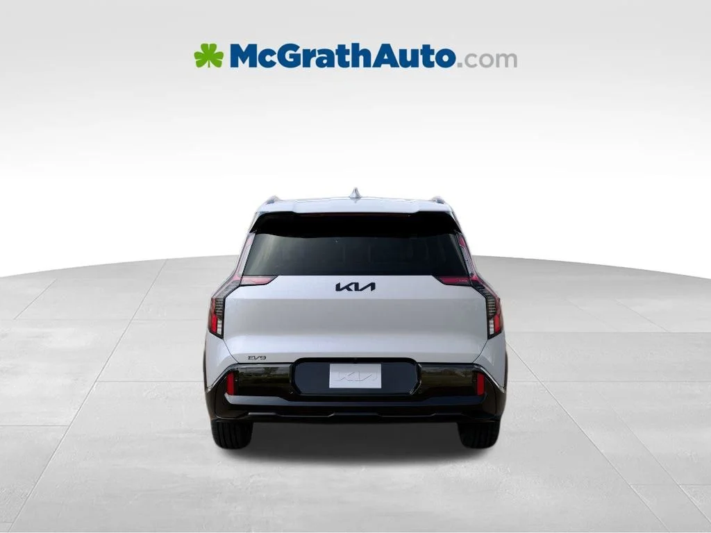New 2026 White Kia Land image 7
