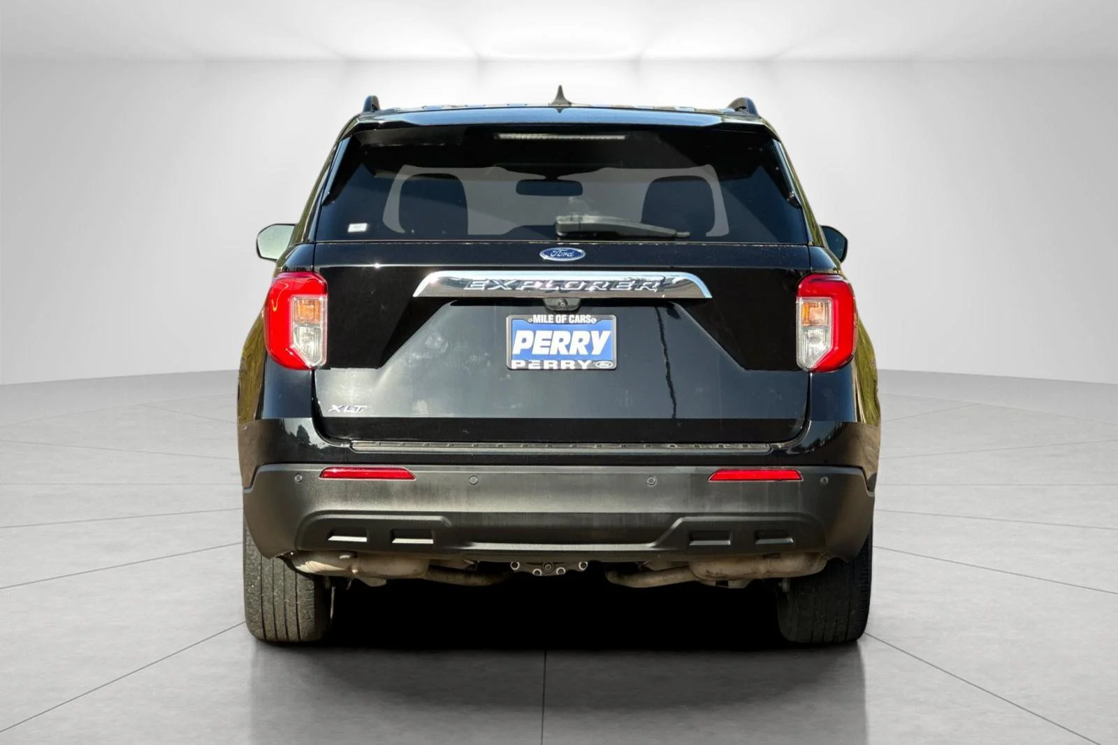 Used 2022 Black Metallic Ford XLT image 4