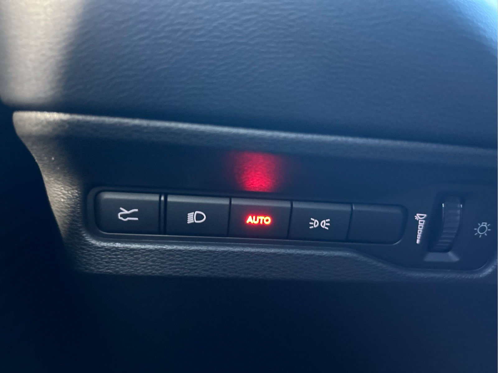 Used 2024  Dodge R/T image 25