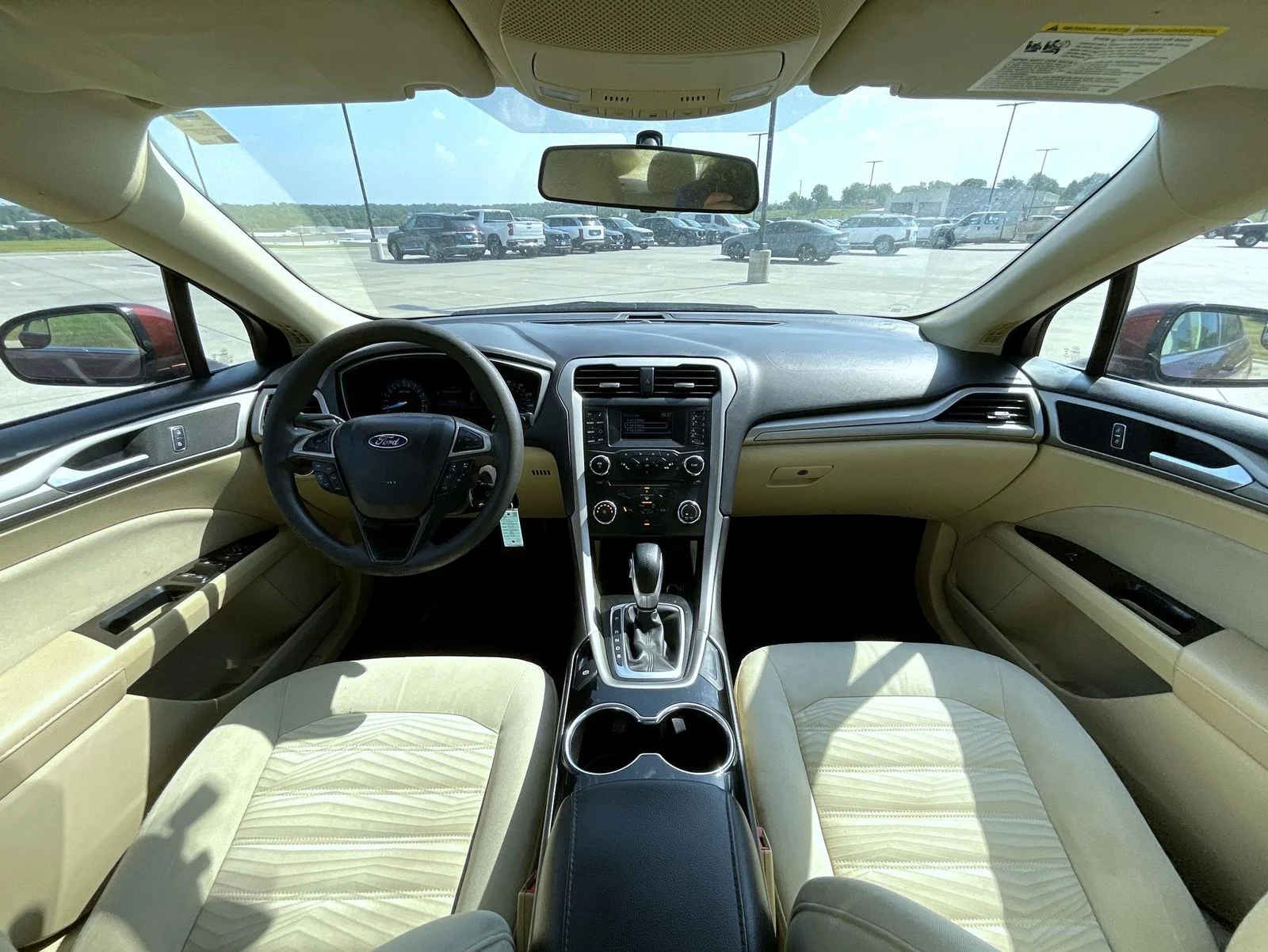 Used 2016 Brown Ford SE image 15