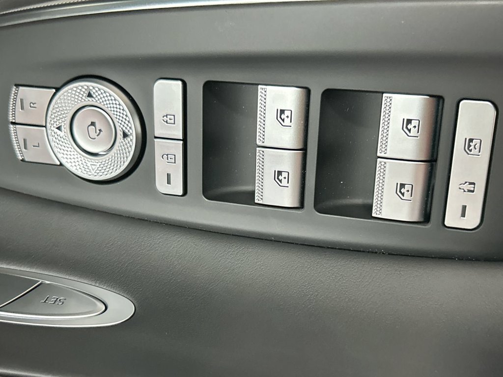 2026 GENESIS GV70 Sport Advanced - Photo 15