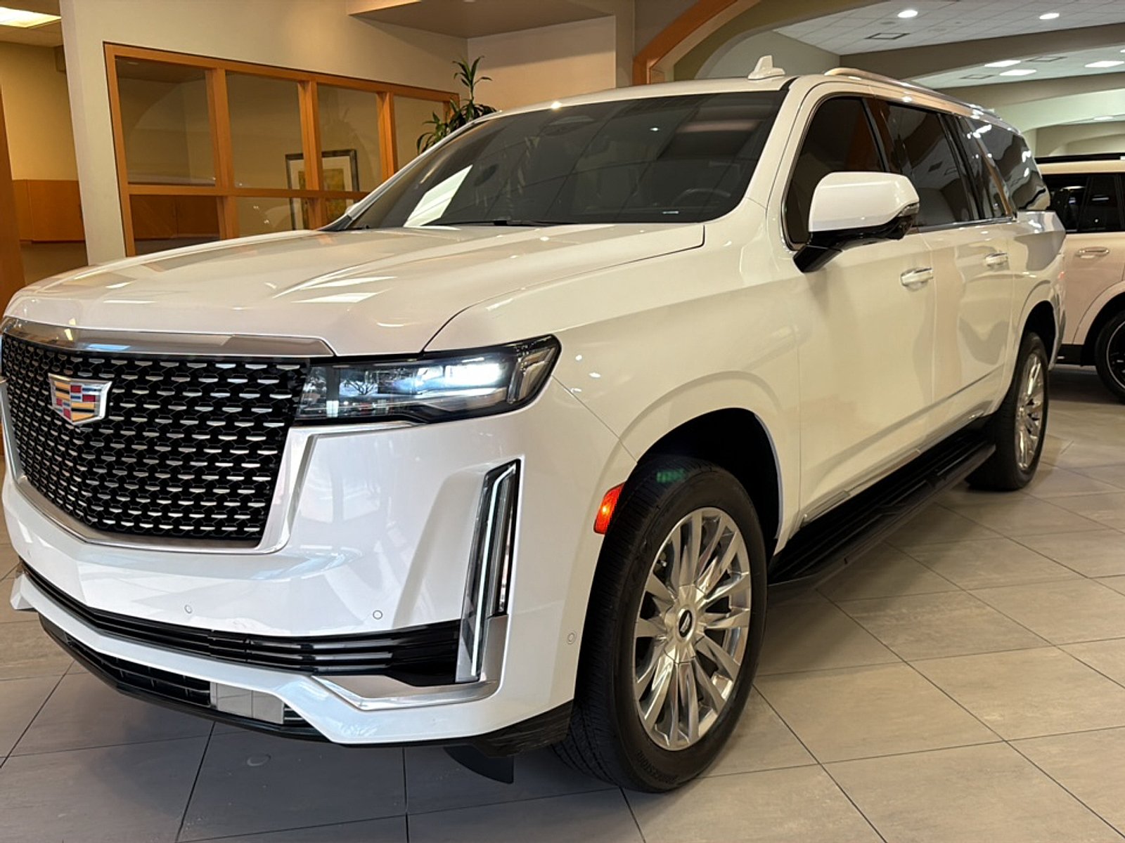 2023 Cadillac Escalade ESV