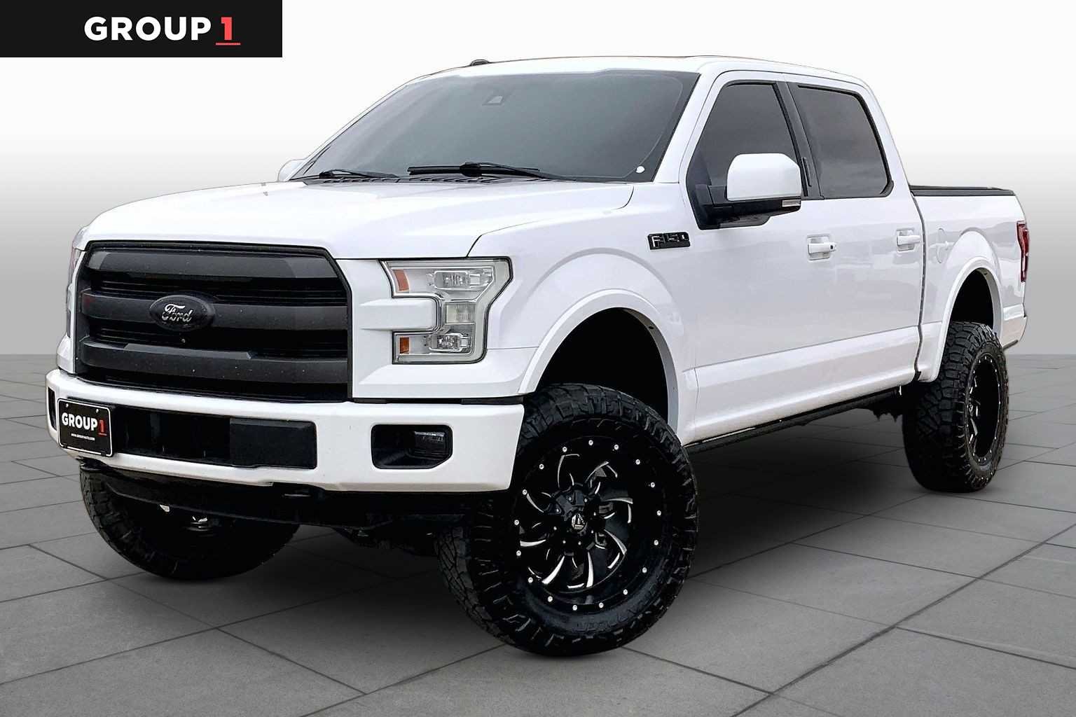 2017 Ford F-150 Lariat 4x4 SuperCrew 145 in's photo