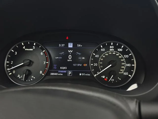Used 2021 Gray INFINITI ESSENTIAL image 22