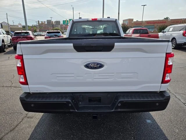 Used 2021 White Ford XL image 7