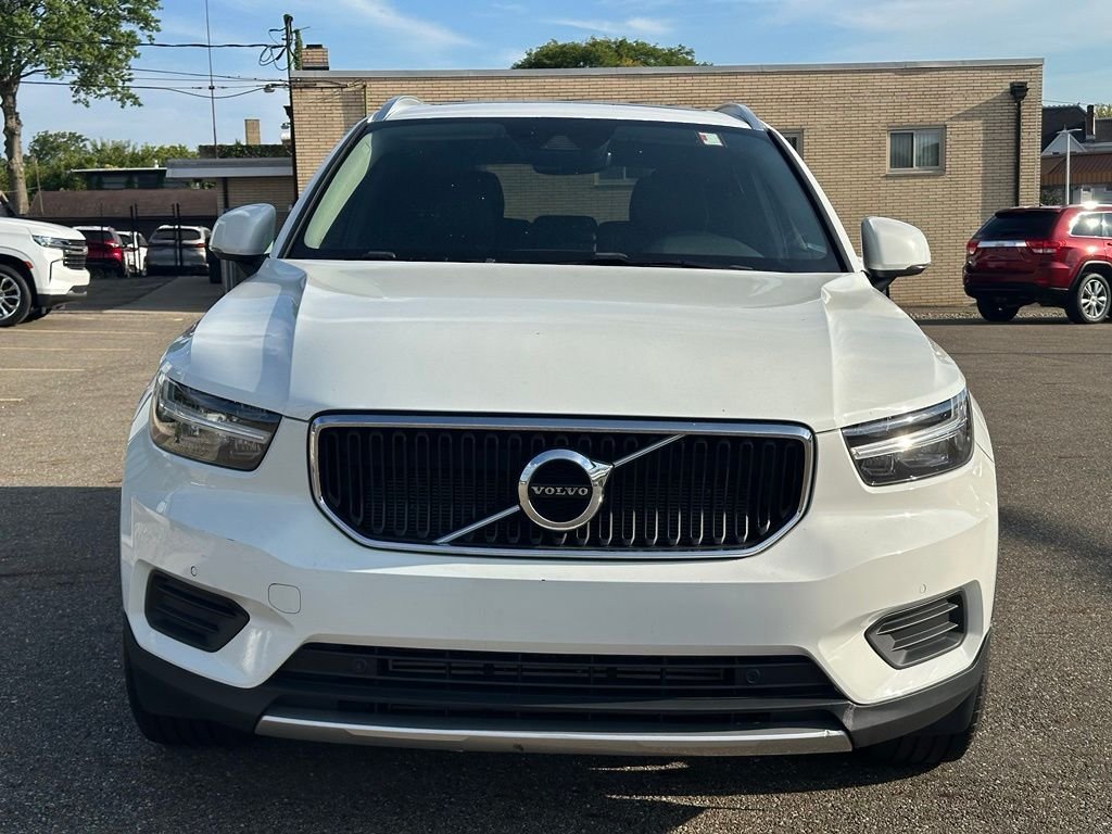 Used 2020 Volvo XC40 Momentum with VIN YV4162UK0L2181066 for sale in Canton, OH