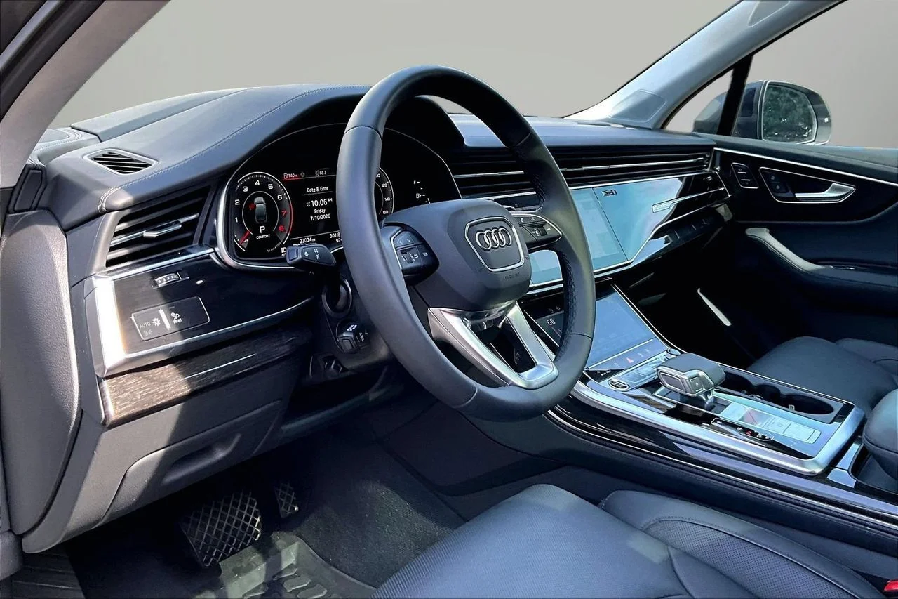 Certified Used 2024  Audi 55 Prestige image 19