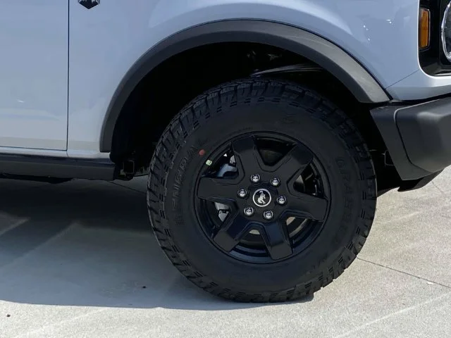 New 2026 White Ford Big Bend image 3