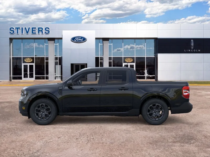 New 2026 Black Ford XLT image 4