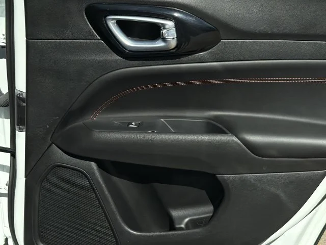 Used 2025 White Jeep Trailhawk image 36