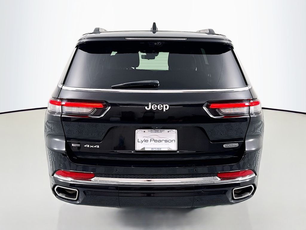 Used 2021 Black Jeep Overland image 10