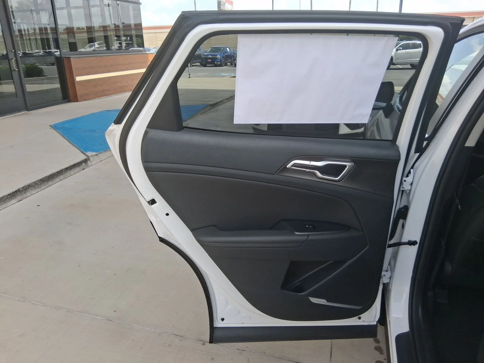 New 2026 White Kia EX image 20