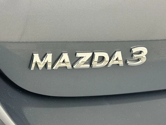 Pre-Owned 2022 Mazda3 Carbon Edition