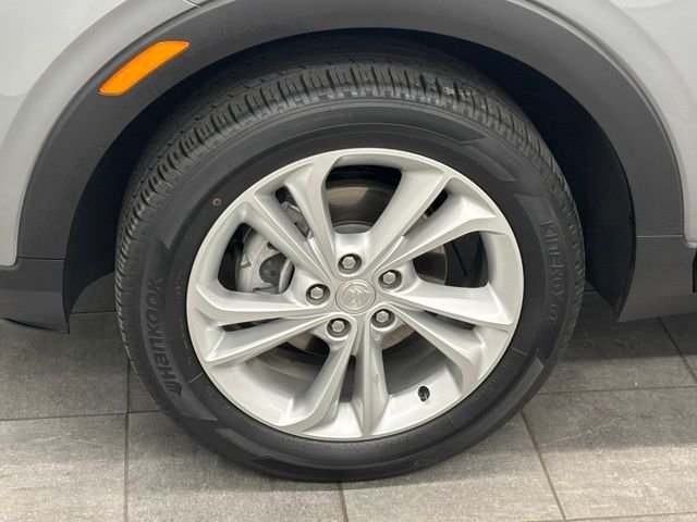 Used 2023 Gray Buick Preferred image 6