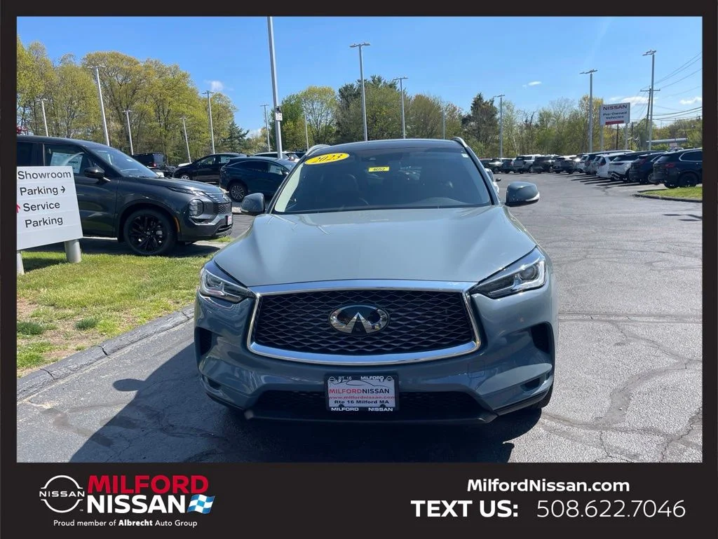 Used 2023 Gray INFINITI LUXE image 7