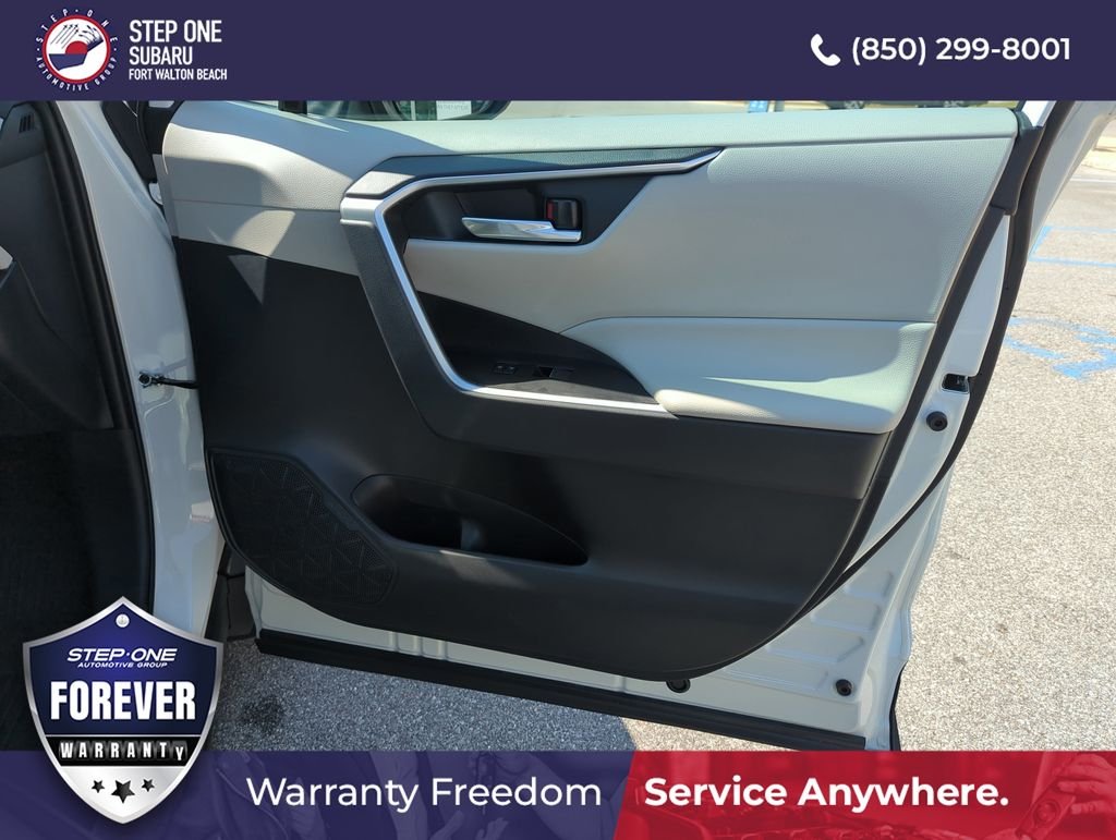 Used 2024 White Toyota XLE image 35