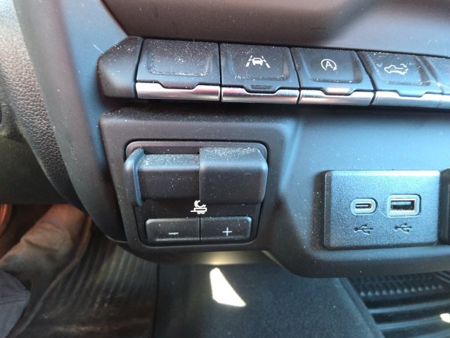Used 2025 Gray Chevrolet Custom image 18