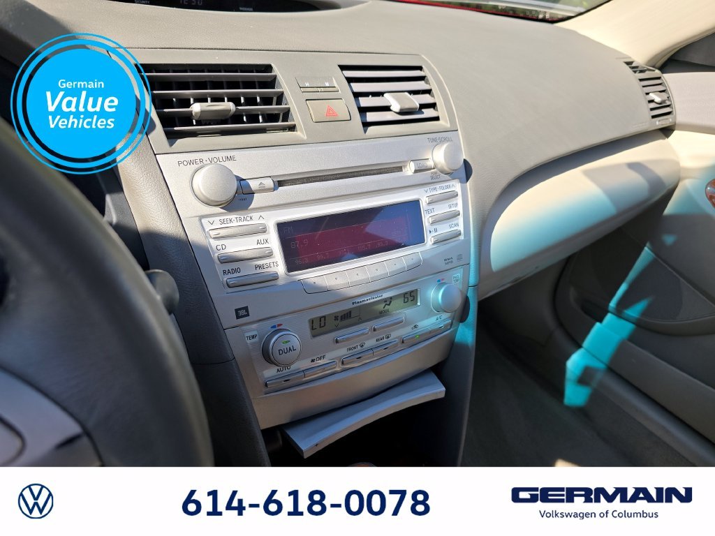Used 2010 Red Toyota SE image 21