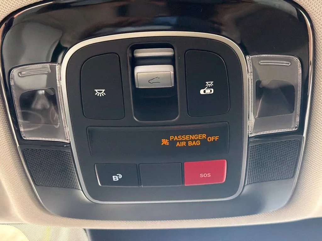New 2026 Abyss Black Hyundai SEL image 20