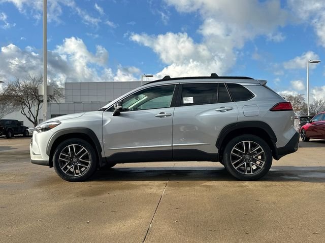 New 2026 Sonic Silver Toyota  XLE image 2