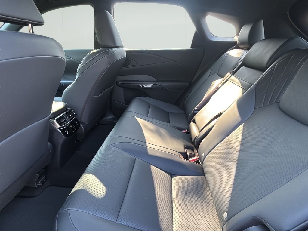 2024 Lexus RX 350 - Photo 16
