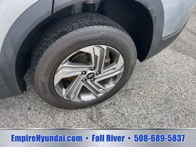 Used 2023 Shimmering Silver Hyundai SEL image 14