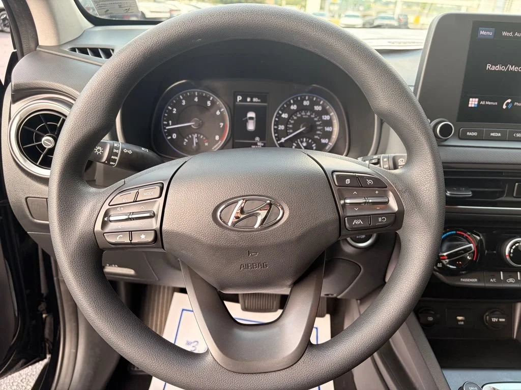 Used 2023 Abyss Black Per Hyundai SEL image 14