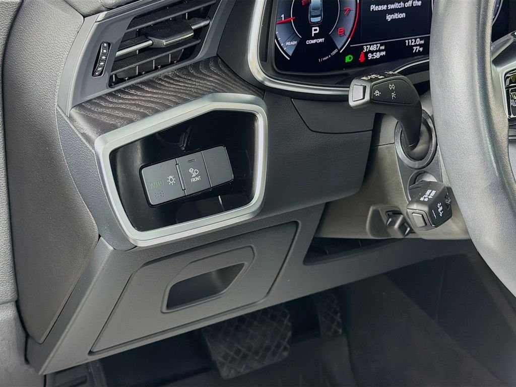 Used 2024 Manhattan Gray Metallic Audi Premium image 10