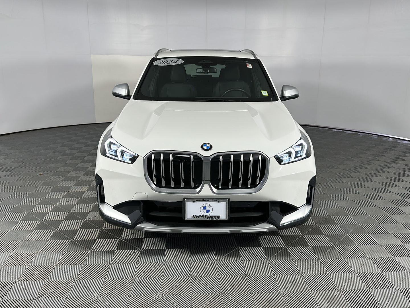 Certified Used 2024 Alpine White BMW xDrive28i image 8