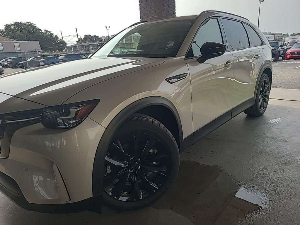 2026 Mazda CX-90 Turbo Premium Package's photo