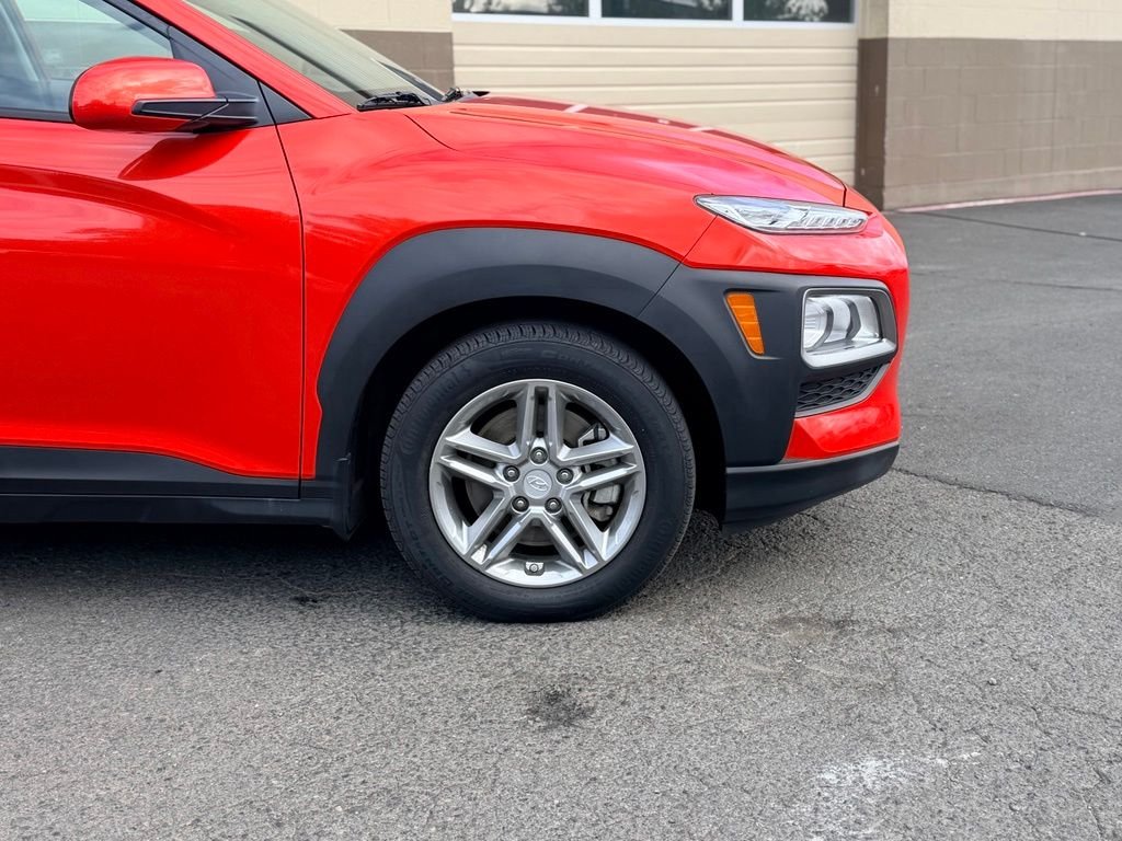 Used 2019 Hyundai Kona SE with VIN KM8K1CAA8KU199689 for sale in Gresham, OR