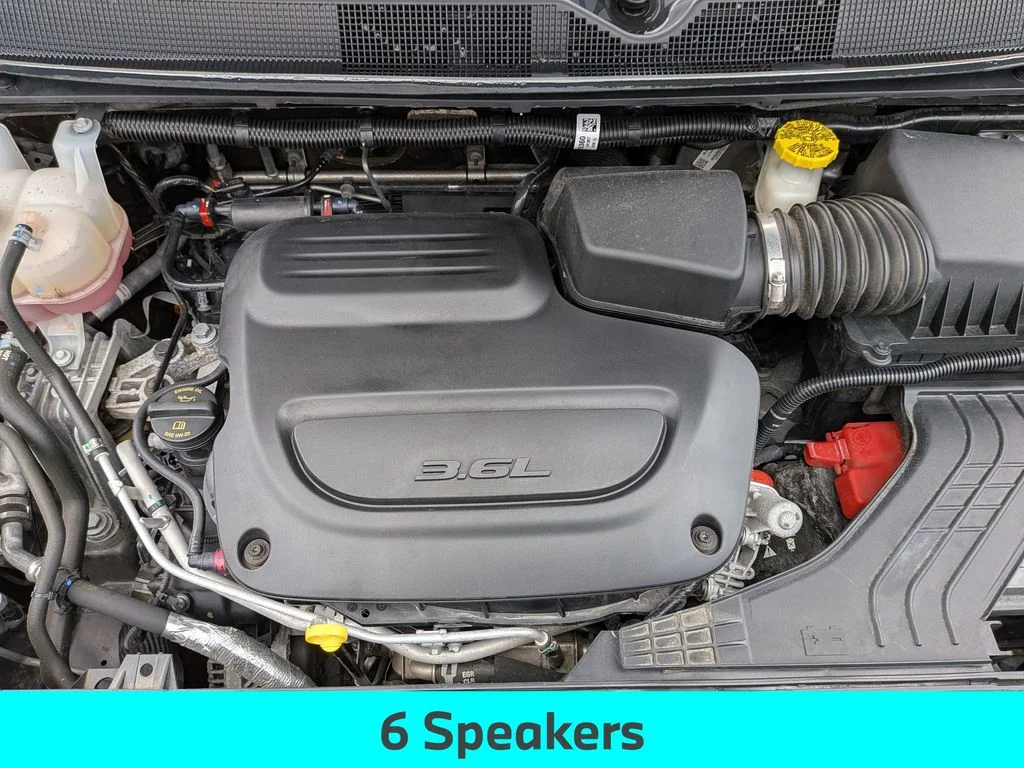 Used 2023 Gray Chrysler Touring L image 14