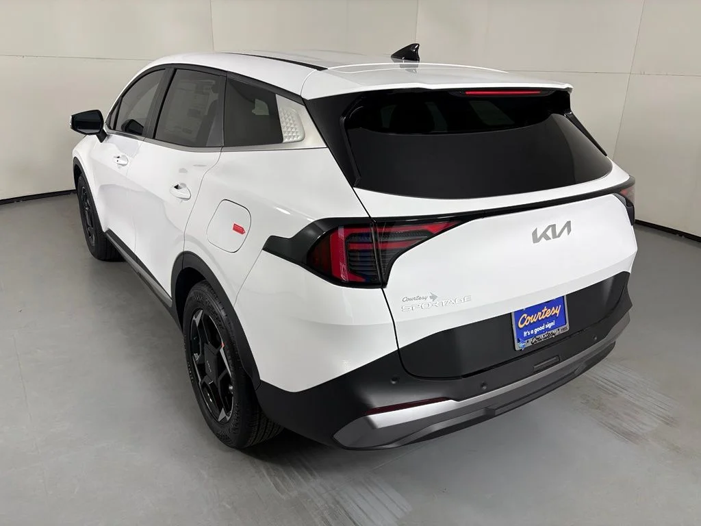 New 2026 Glacial White Pearl Kia EX image 6