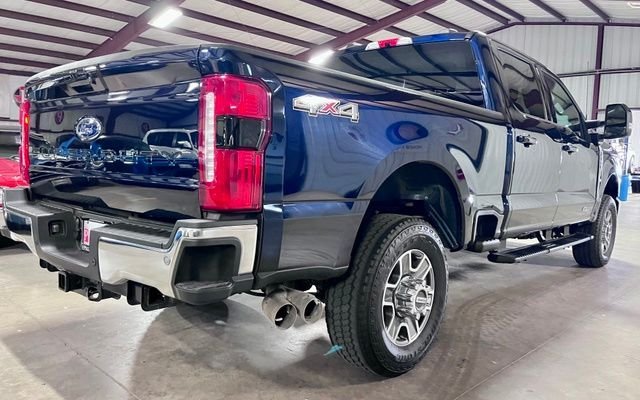 Used 2025 Blue Ford Lariat image 3