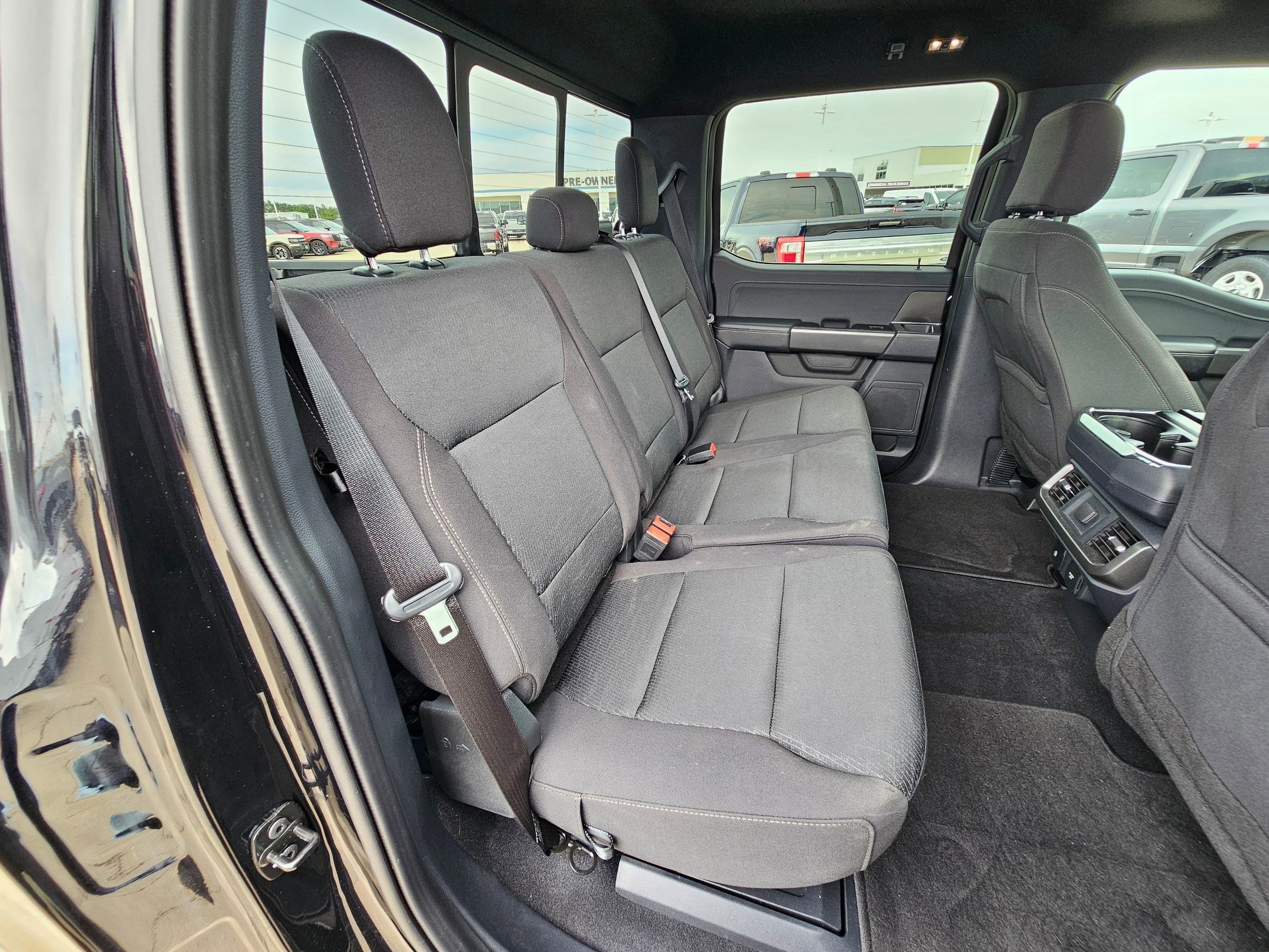 Used 2024 Blue Ford XLT image 29