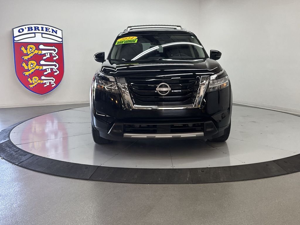 Certified Used 2024 Super Black Nissan SL image 10