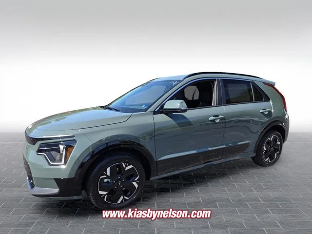 New 2026 Green Kia Wind image 3