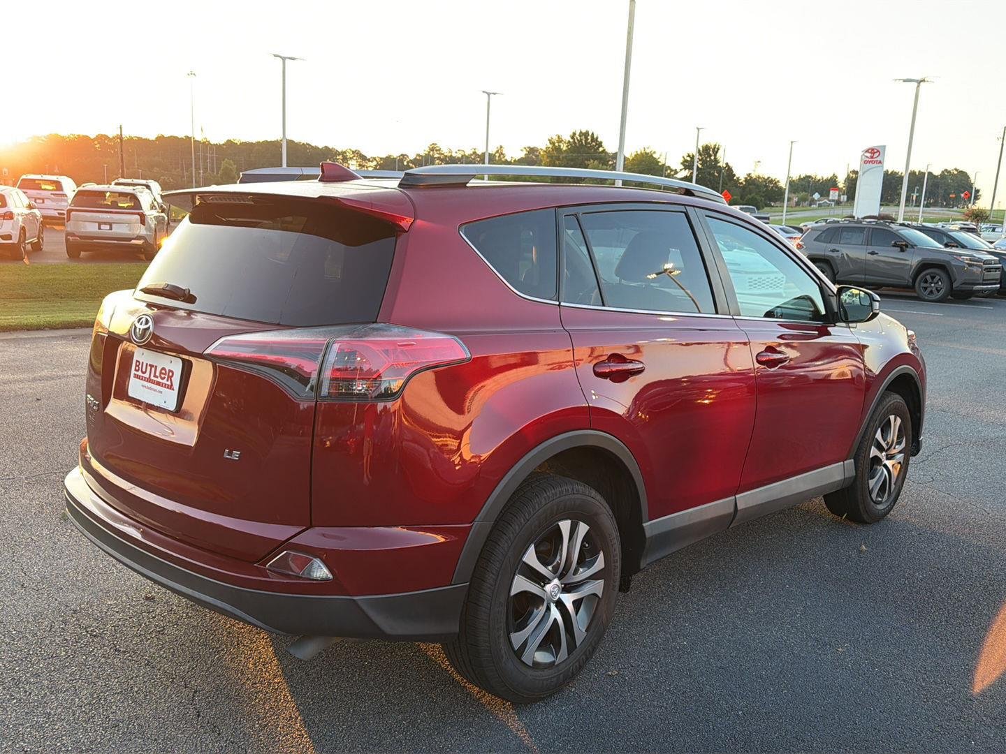 Used 2018 Ruby Flare Pearl Toyota LE image 6