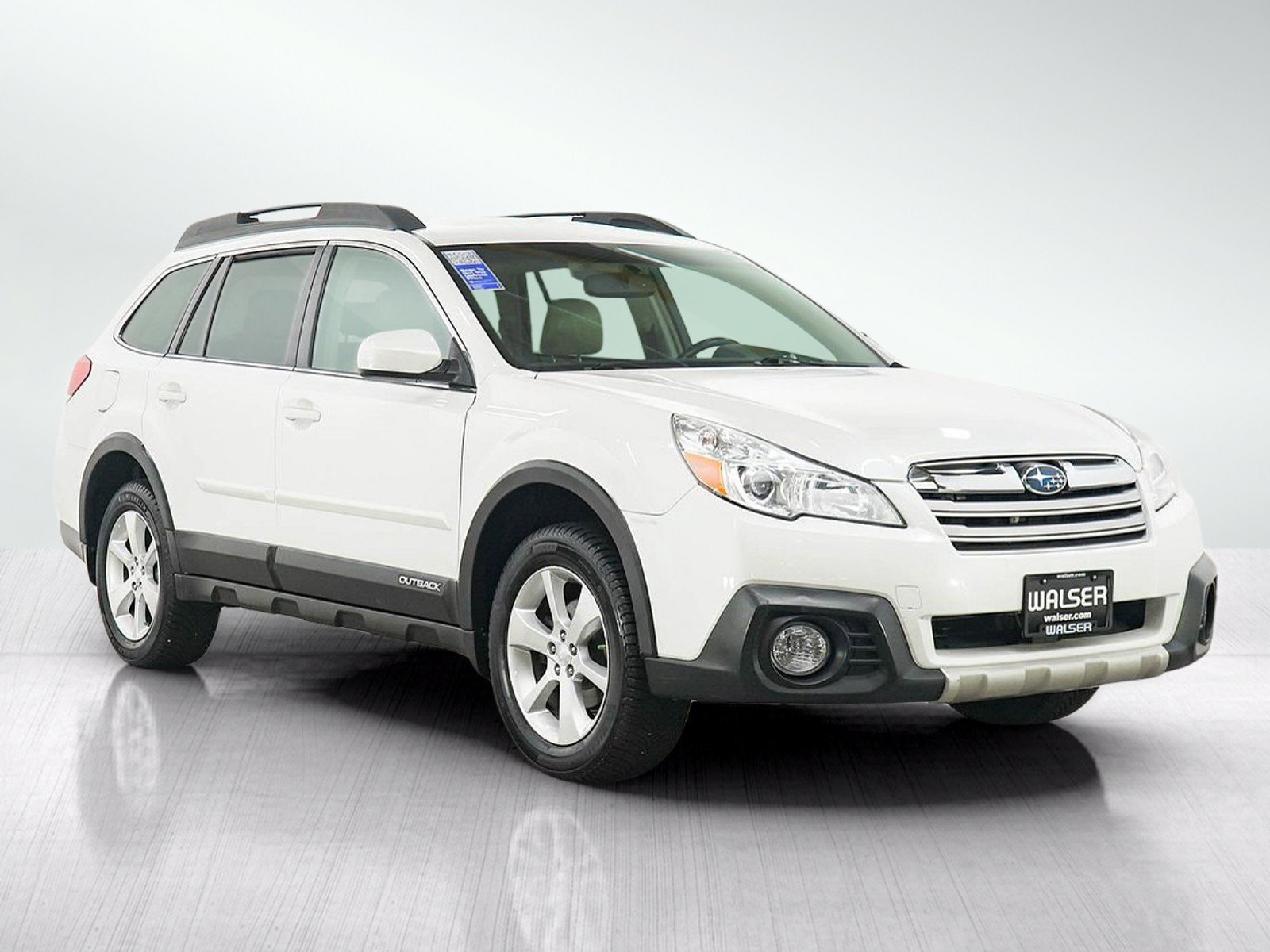 Used 2014 Satin White Pearl Subaru 2.5i image 7
