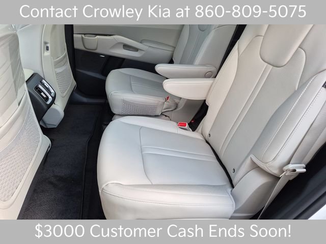 New 2026 Snow White Pearl Kia EX image 22