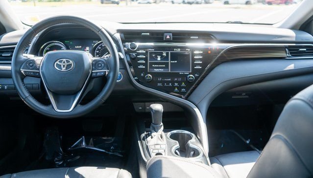 Used 2020 Gray Toyota XLE image 15