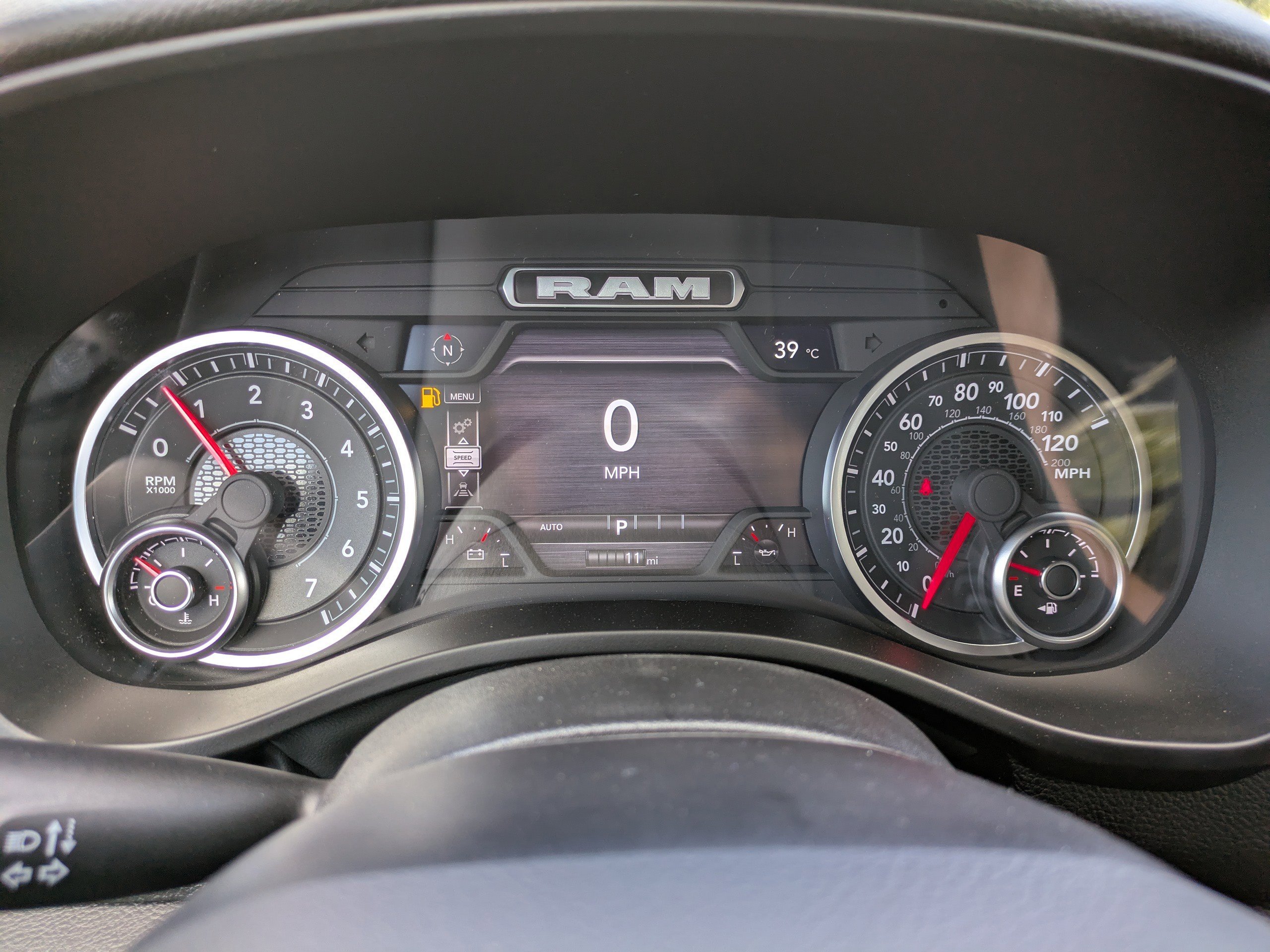 New 2026 Granite Crystal Metallic Clear-Coat Exterior Paint RAM Big Horn image 22