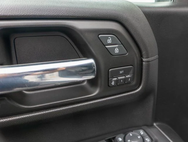 Used 2019 Beige Chevrolet High Country image 18