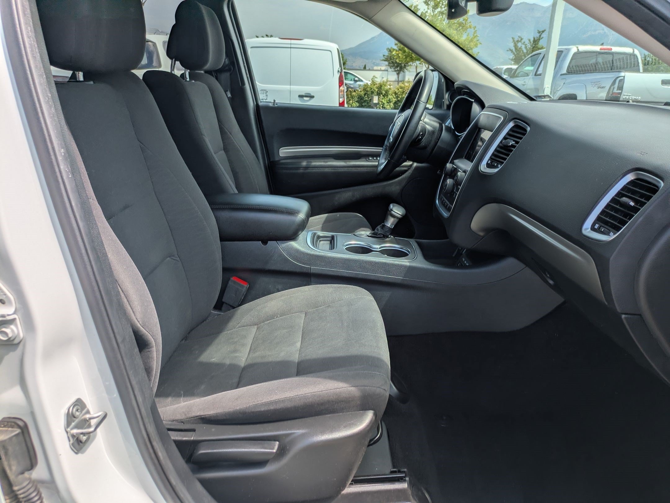 Used 2019 White Knuckle Clearcoat Dodge SXT image 31